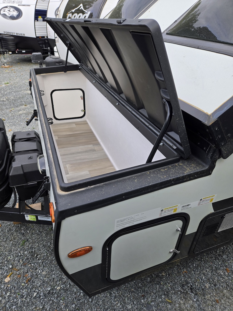 Rockwood Hardside A122S Pop-Up Trailer - Squamish Motorsports