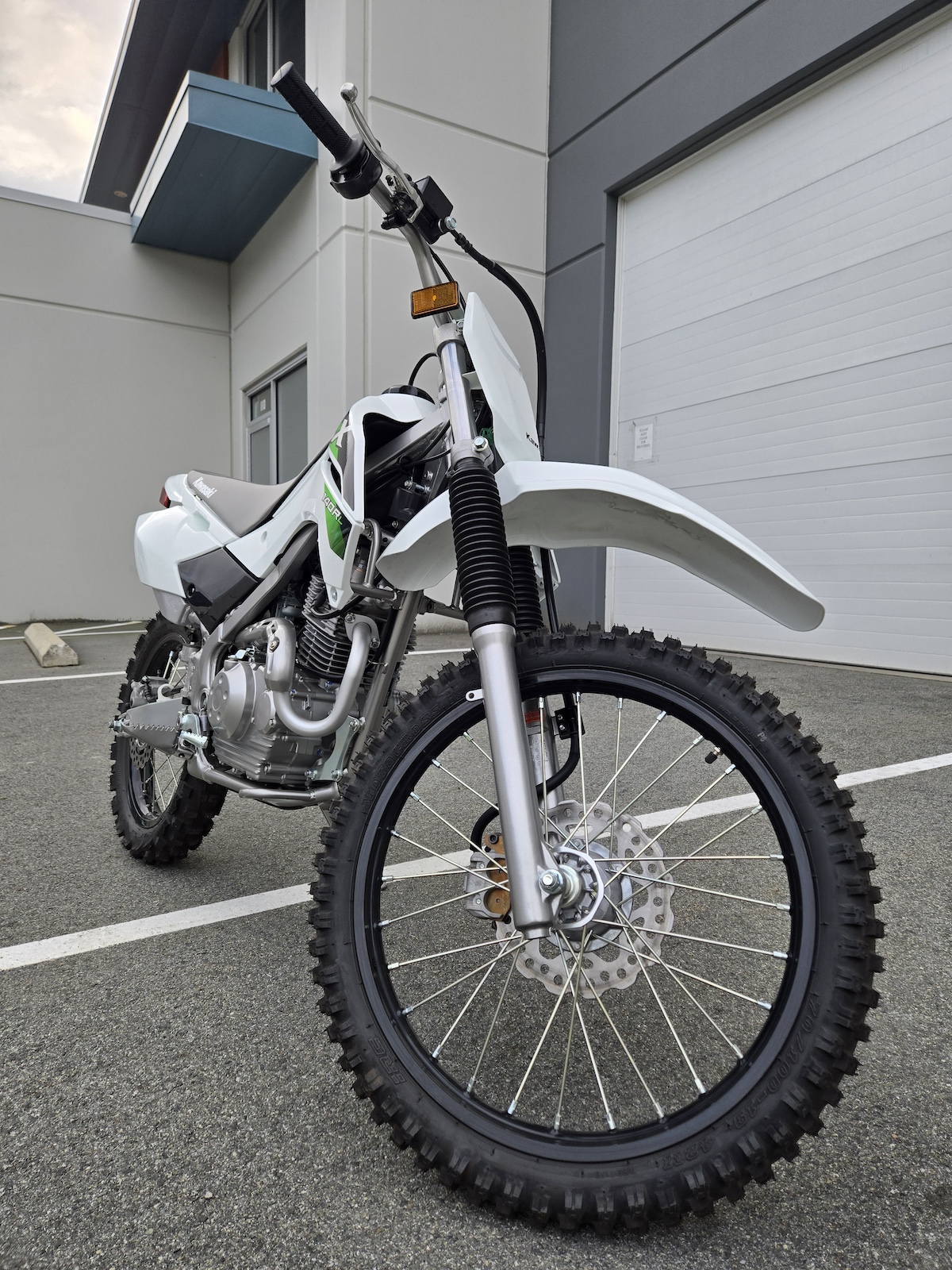 Kawasaki KLX140R L | Bright White | Squamish Motorsports Marine & RV